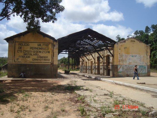 Estação ferroviária em canhotinho