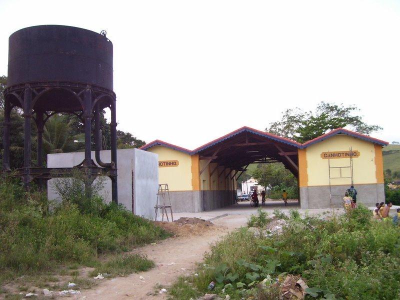 Estação ferroviária em canhotinho